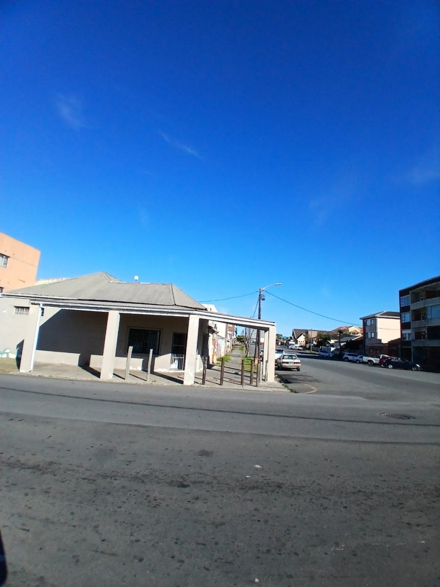 Commercial Property for Sale in Quigney Eastern Cape